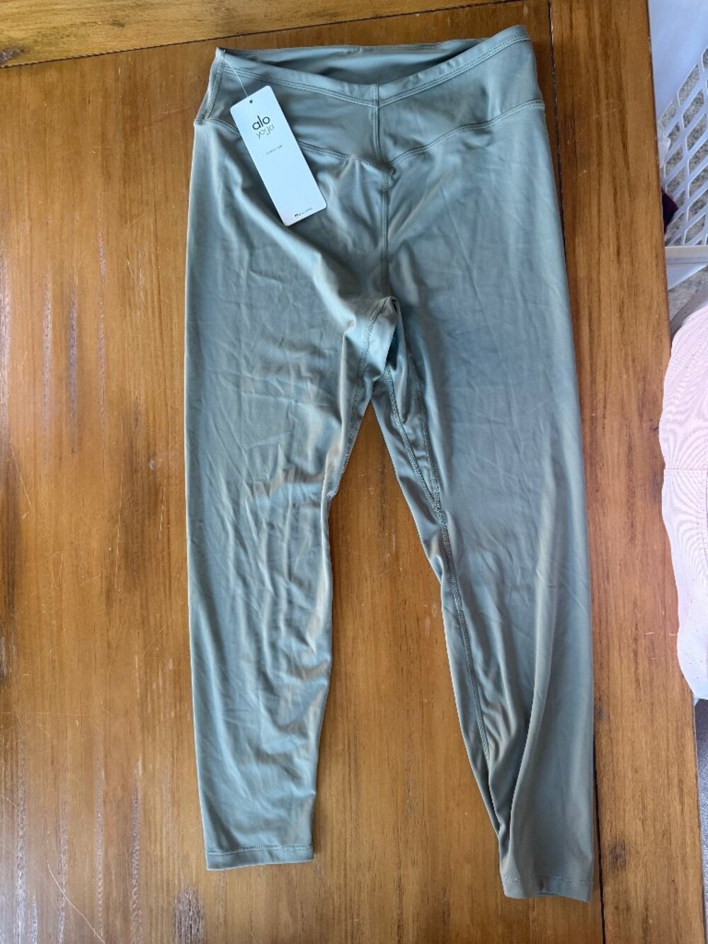 NWT Alo Yoga Olive Green High-Waist Leggings Size XL